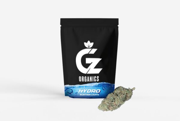 White Frost Hydro Flor CBD Hidropónica - Flores CBD premium - cultivada con hidroponía avanzada. Cogollos densos, aroma cítrico-terroso